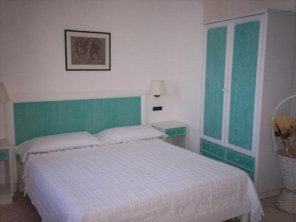 Classic Quadruple Room