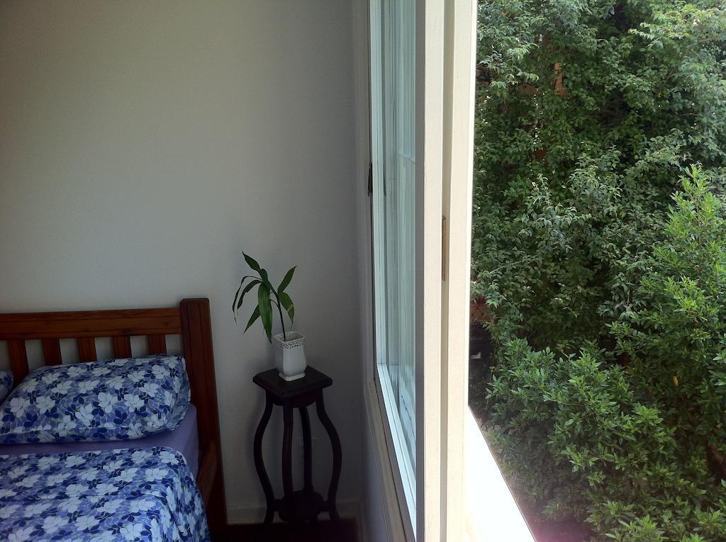 Quarto Duplo com Banheiro Compartilhado