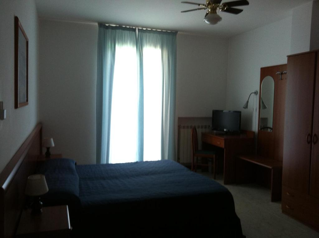 Double Room Air Conditioning