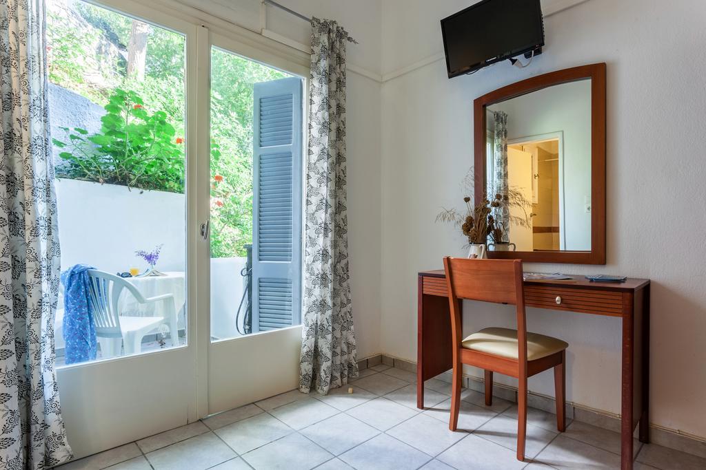 Double or Twin Room Balcony
