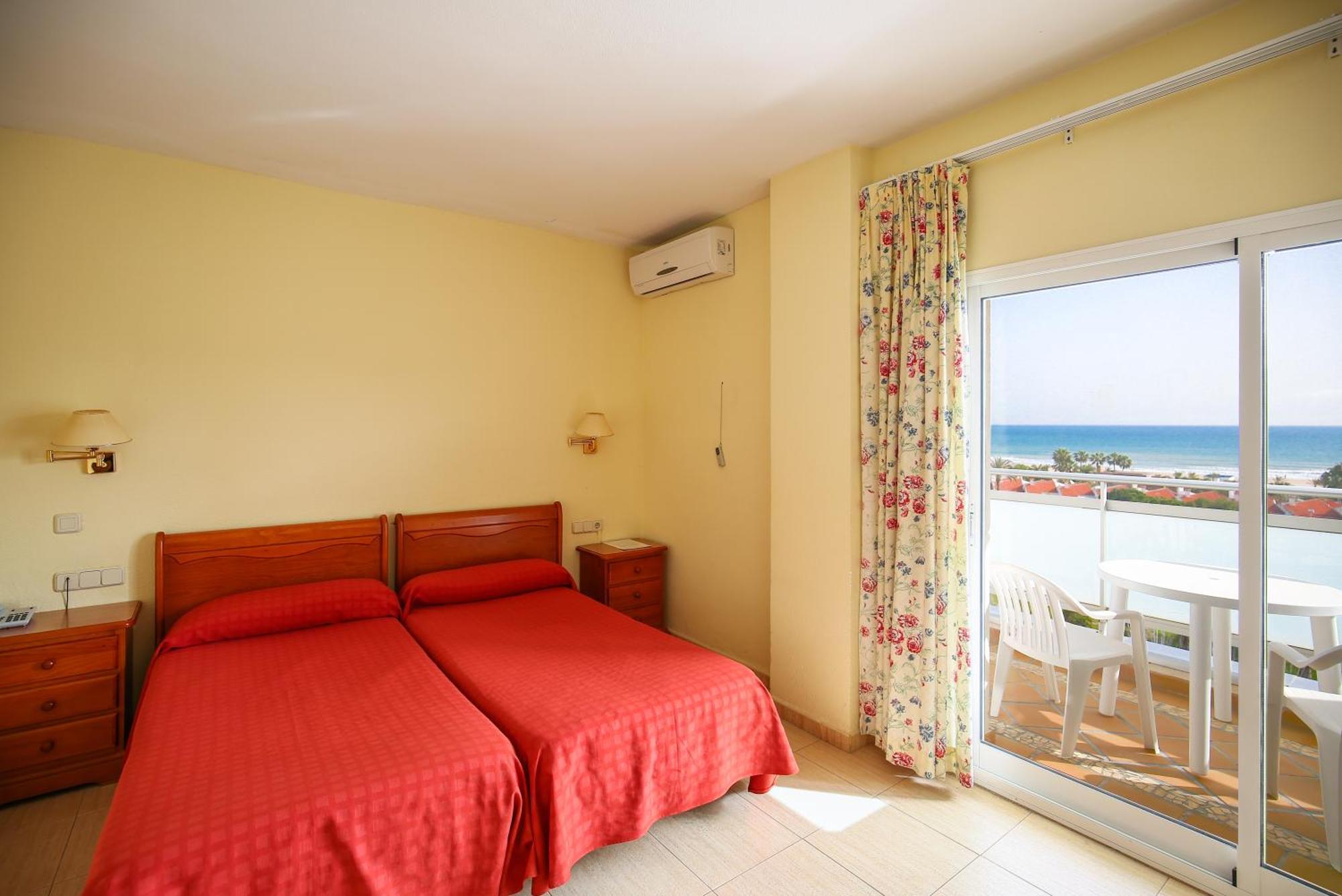 Double Room with Sea View,298439500:JPEG
