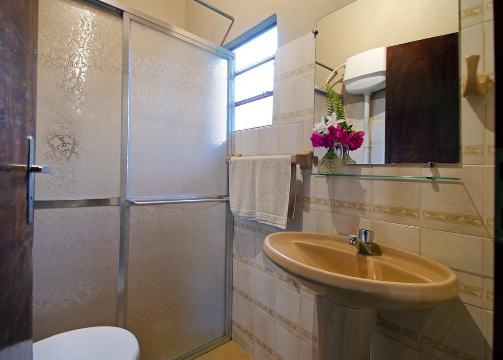 Quarto Triplo Básico