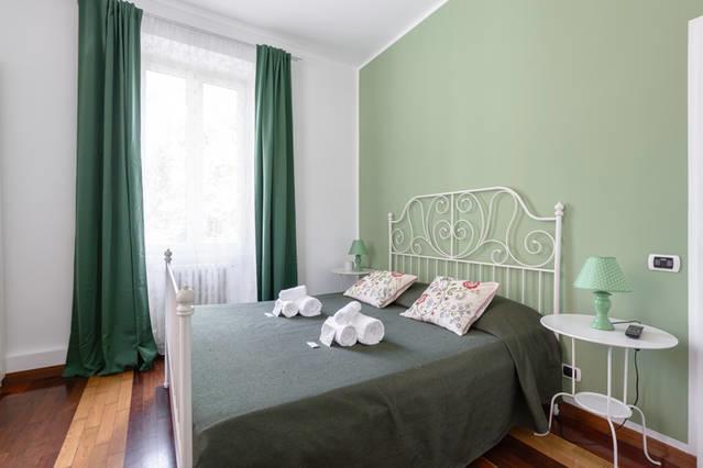 Double Room Private External Bathroom