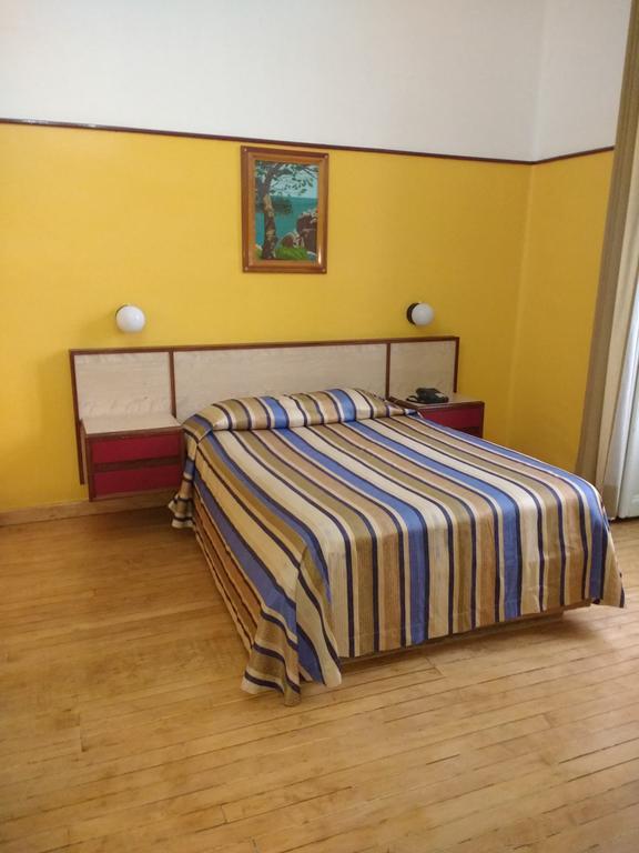 Quarto Standard com Cama Queen-size