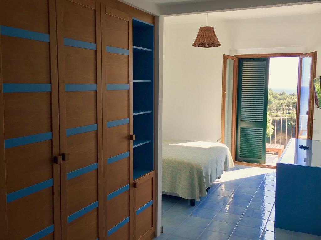 Superior Double Room Side Sea View