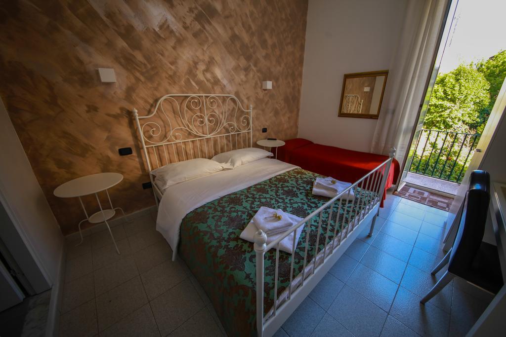 Triple Room Balcony