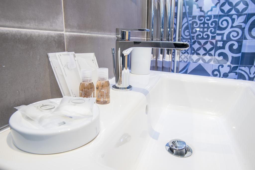 Superior Deluxe Double or Twin Room