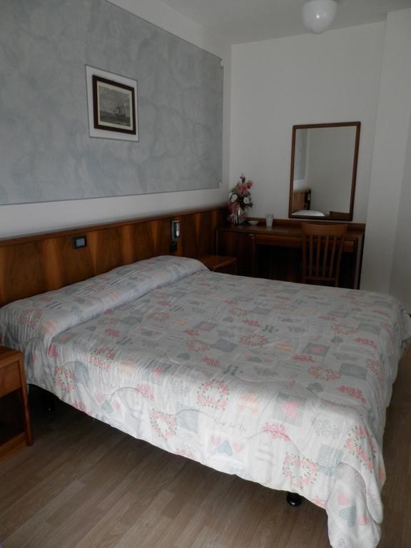 Double Room,413625711:JPEG