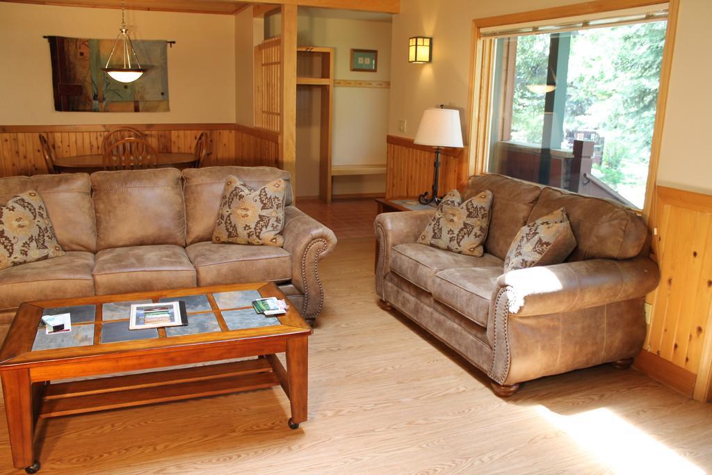 One-Bedroom Chalet Forest View
