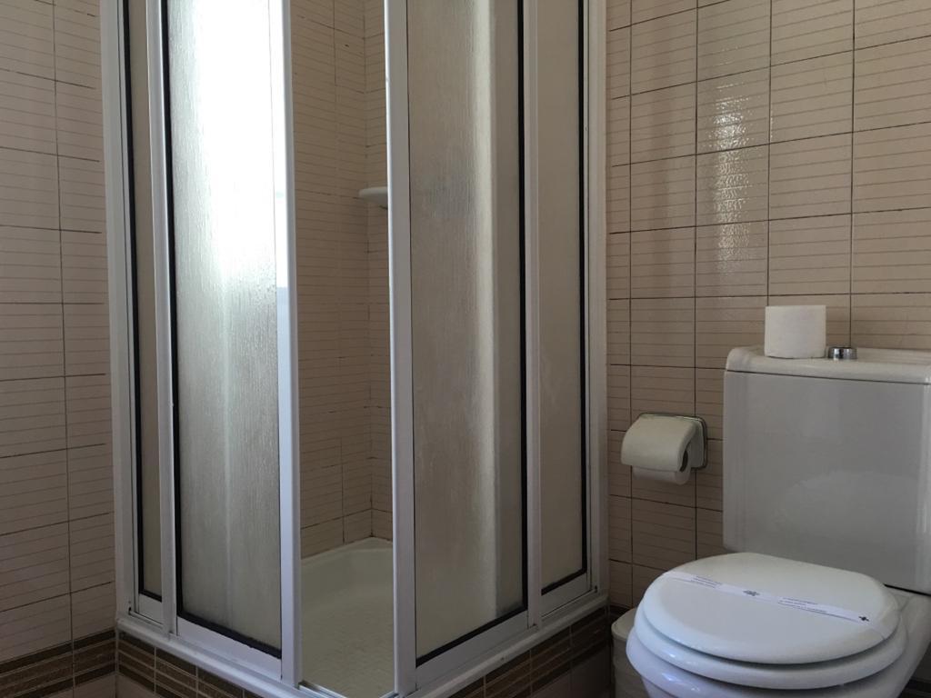Twin Room Private Bathroom