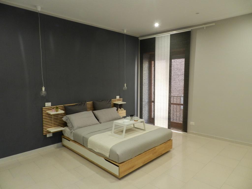 Family Room Private External Bathroom