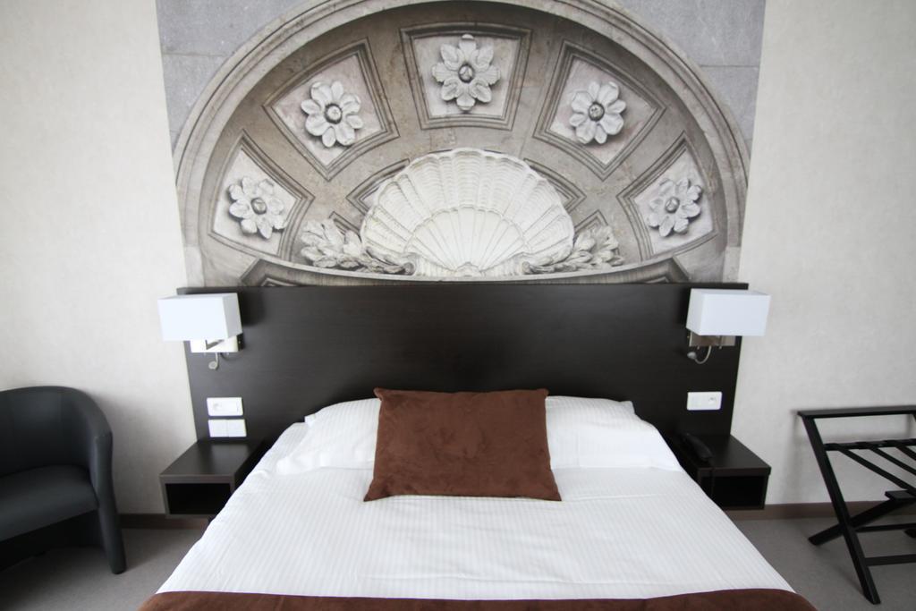 Chambre Triple - Rez-de-Chaussée