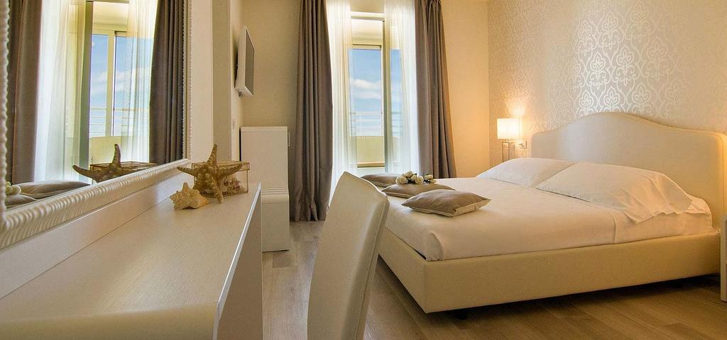 Panorama Suite mit seitlichem Meerblick