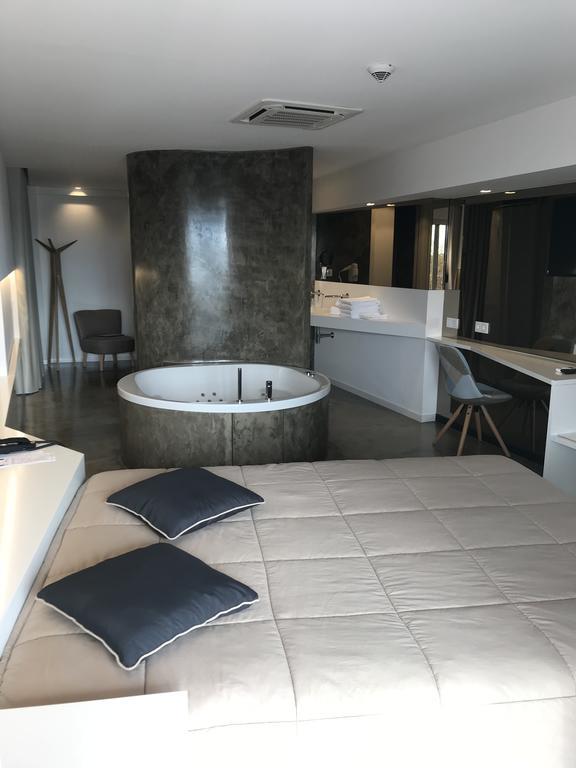 Deluxe Double Room Spa Bath