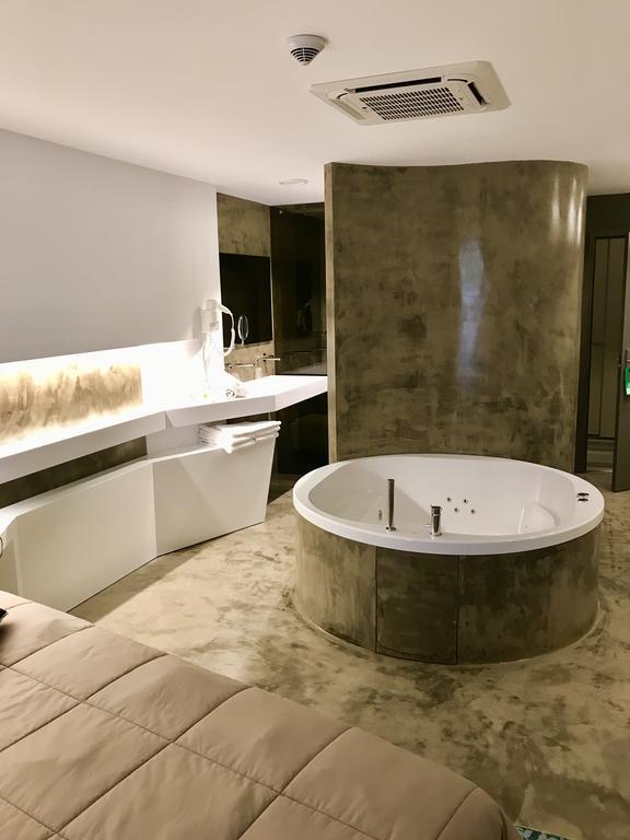 Deluxe Double Room Spa Bath