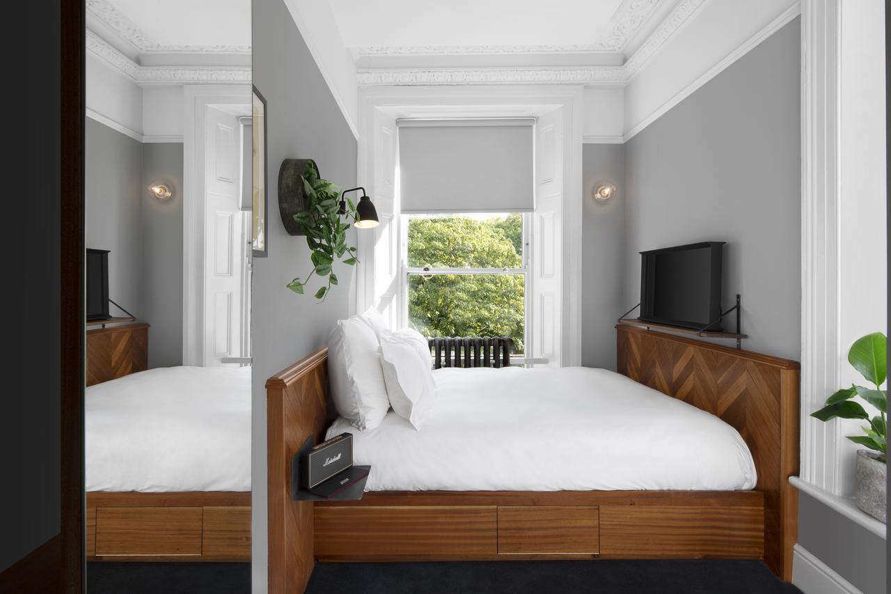 Snug Double Room