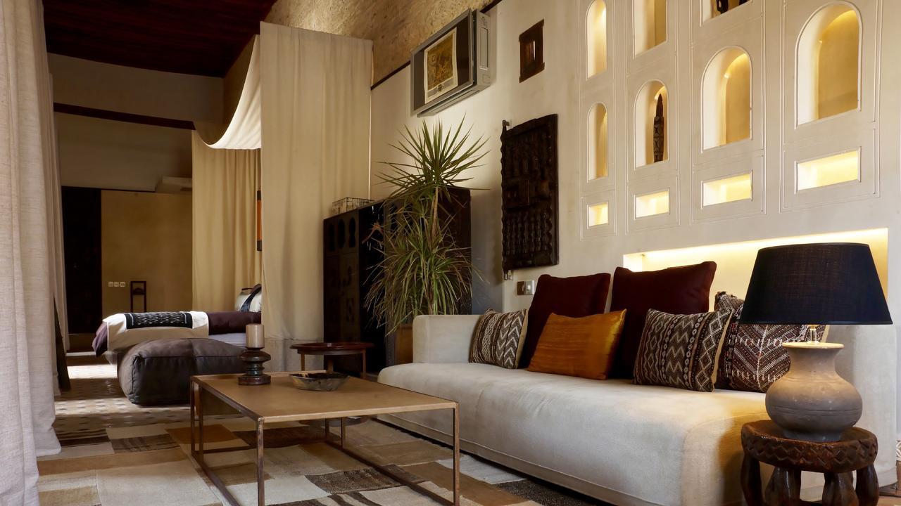 Suite „Dzhari"