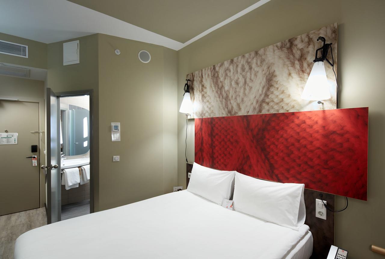 Standard Room 1 Double Bed