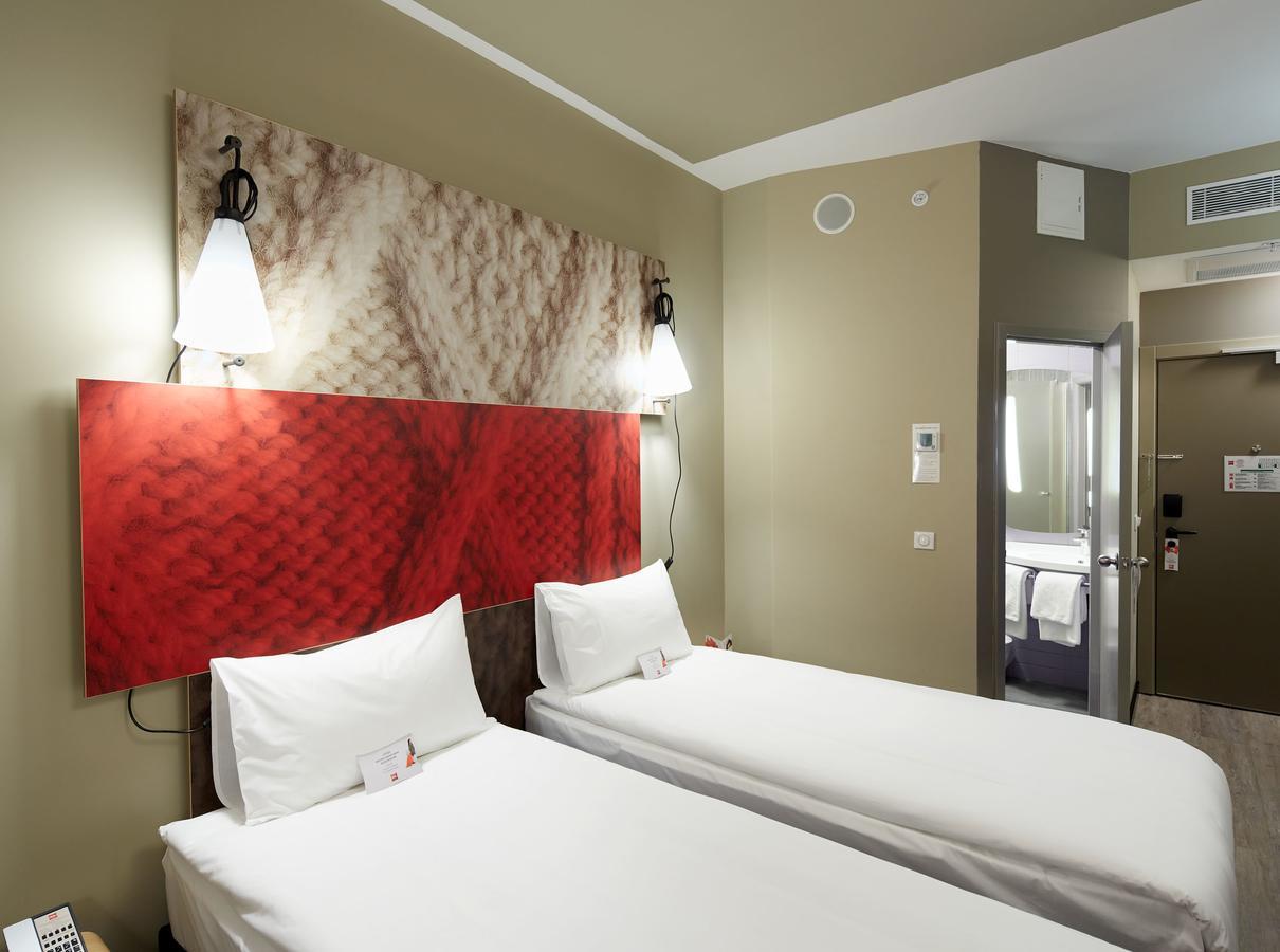 Standard Room 2 Single Beds