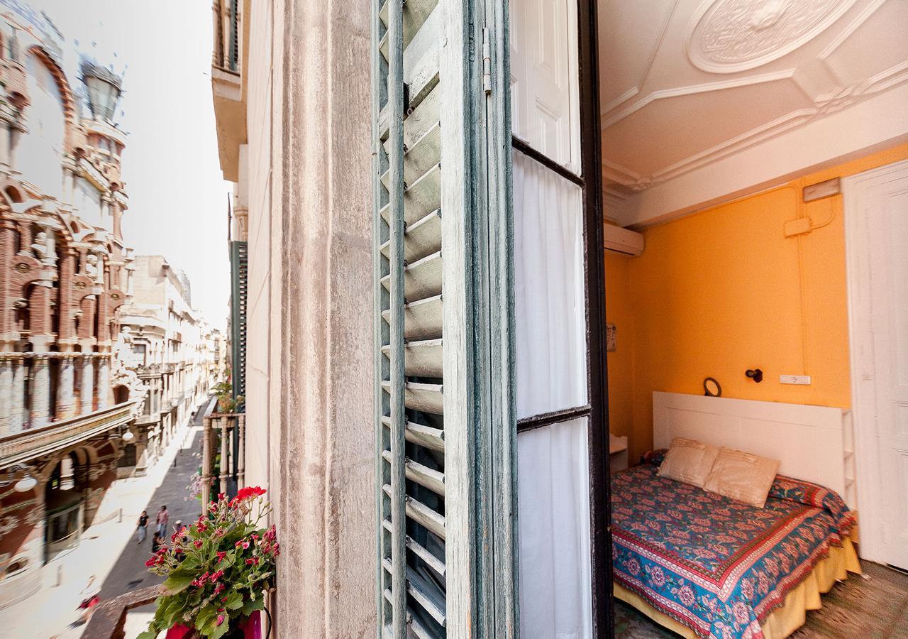 Double Room with Extra Bed and private bathroom,549298593:JPEG