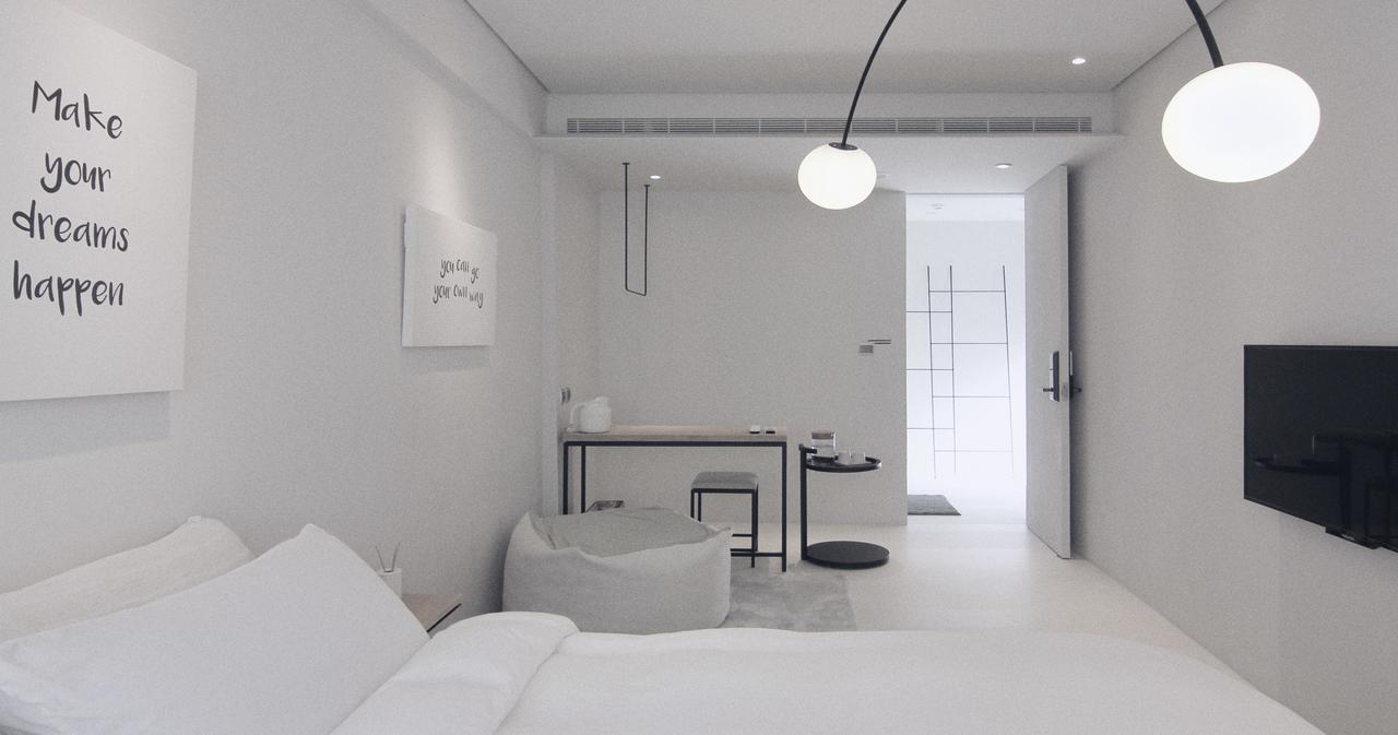 Deluxe Double Room Street View
