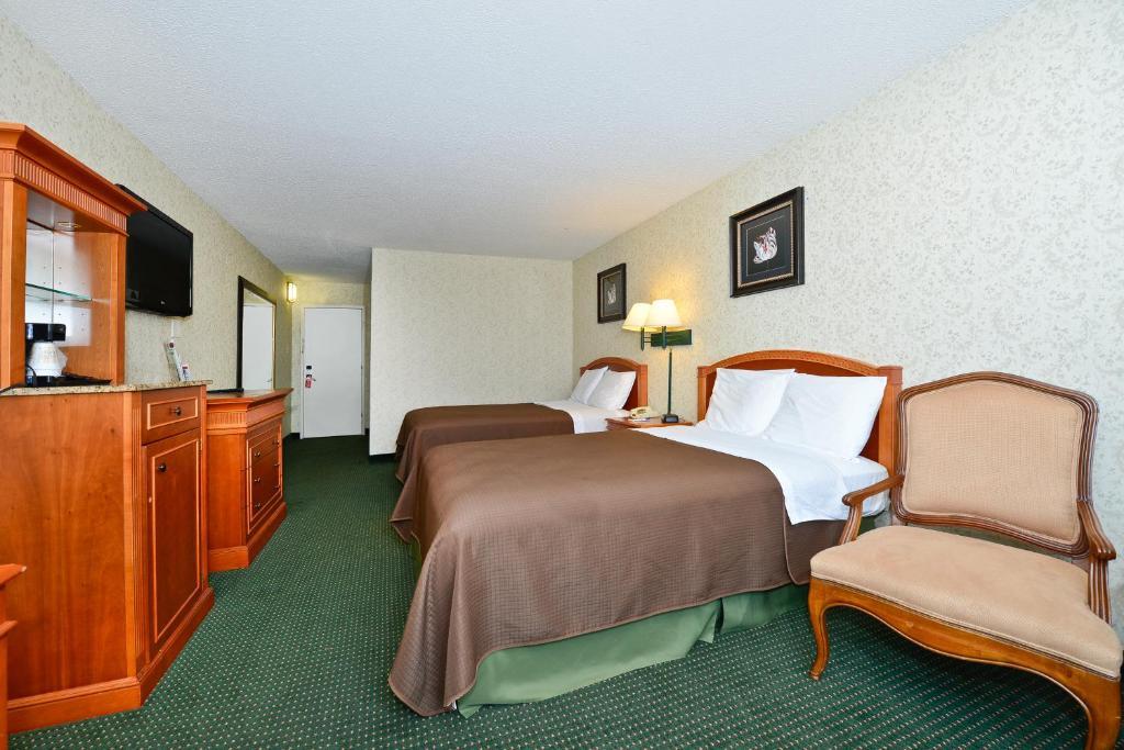 Doppelzimmer mit 2 Doppelbetten - Raucher