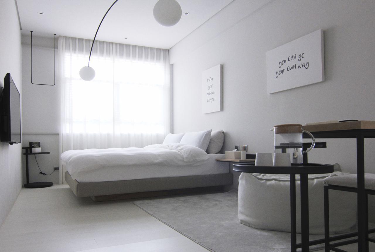 Deluxe Double Room Street View