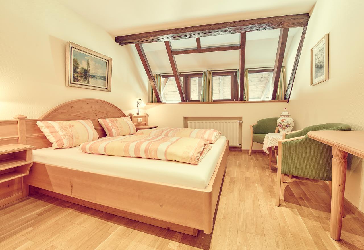 Dreibettzimmer