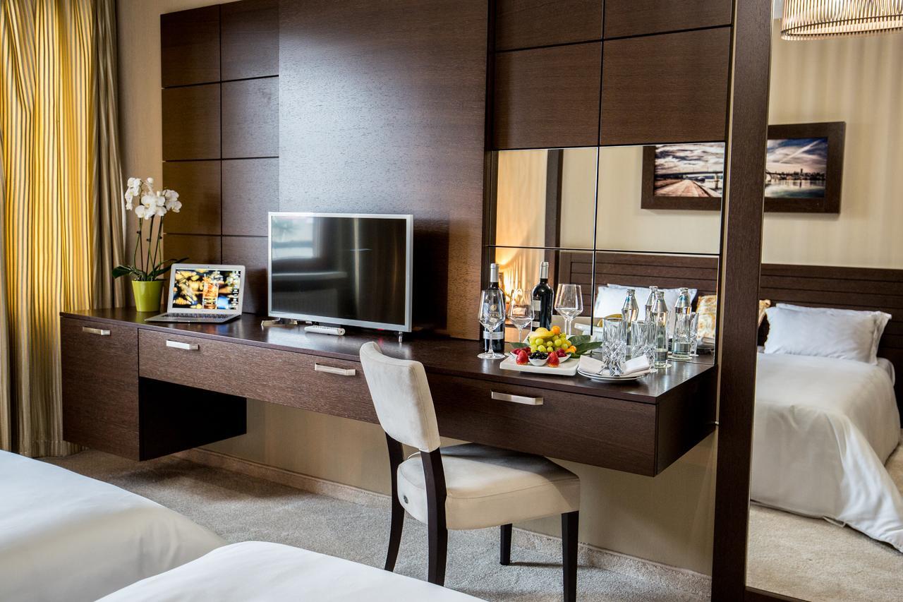 Chambre Double Deluxe avec Douche