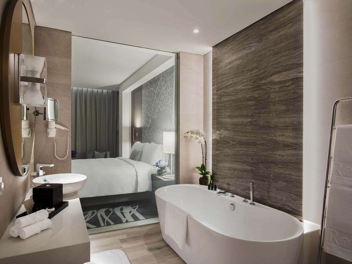 City View Room King Bed F&B