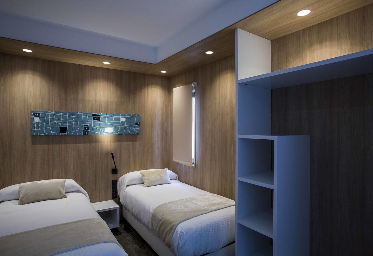 Twin Room Private Bathroom