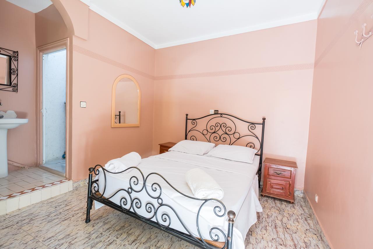 Chambre Double avec Salle de Bains Privative
