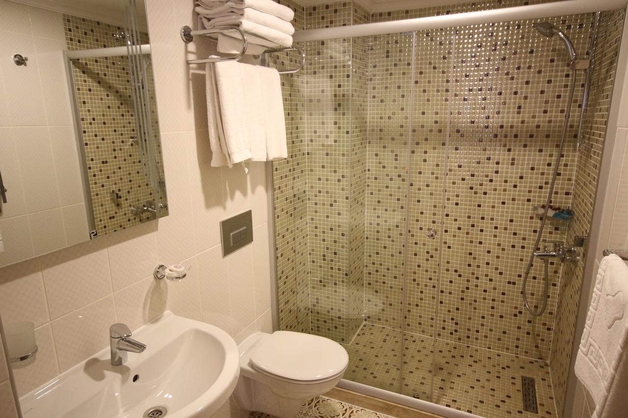 Economy Twin Room