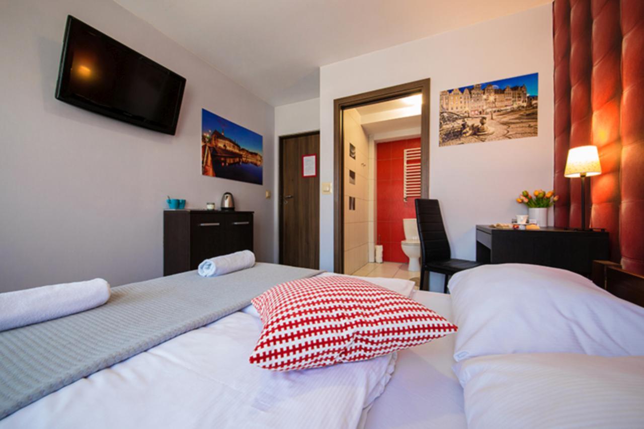 Double Room Private Bathroom
