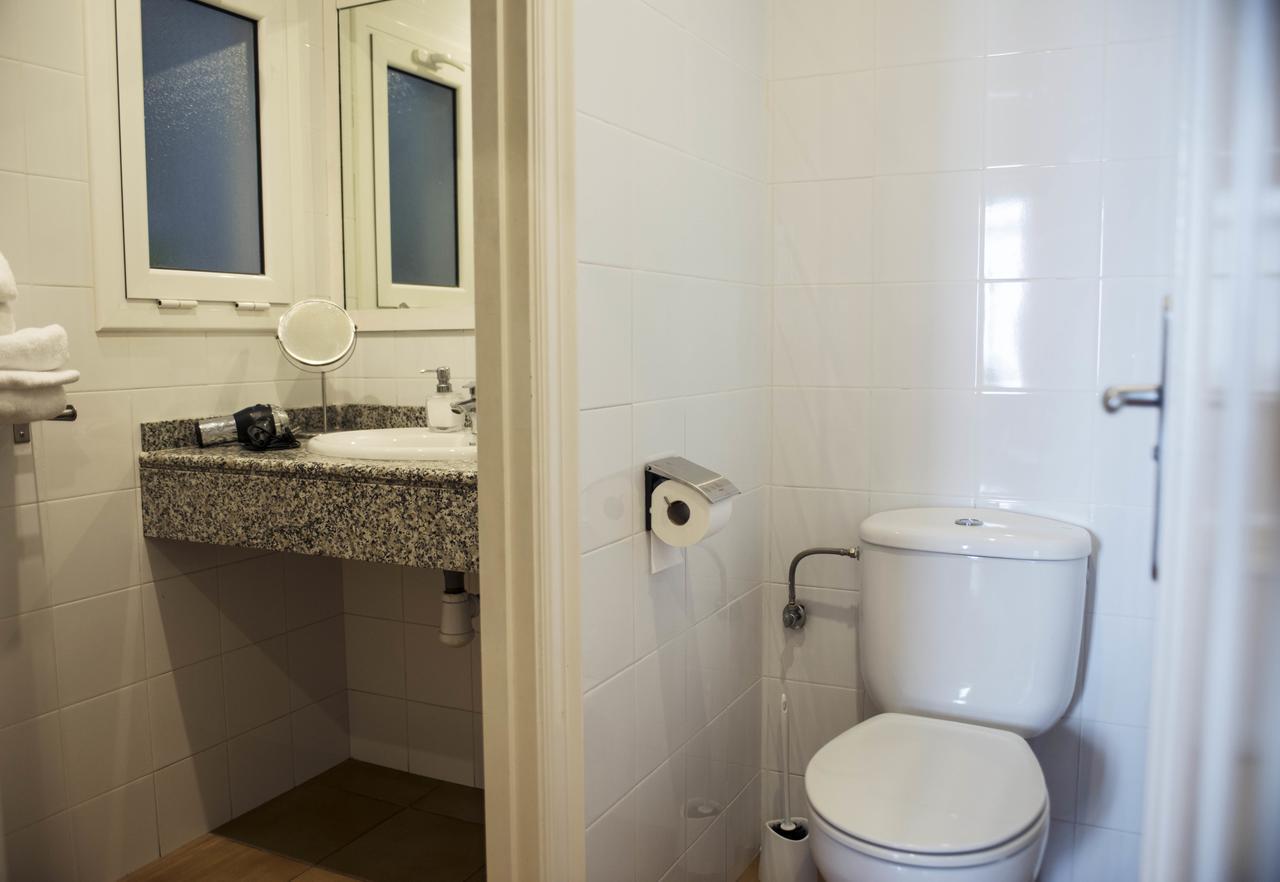 Studio or Suite Double Private Bathroom