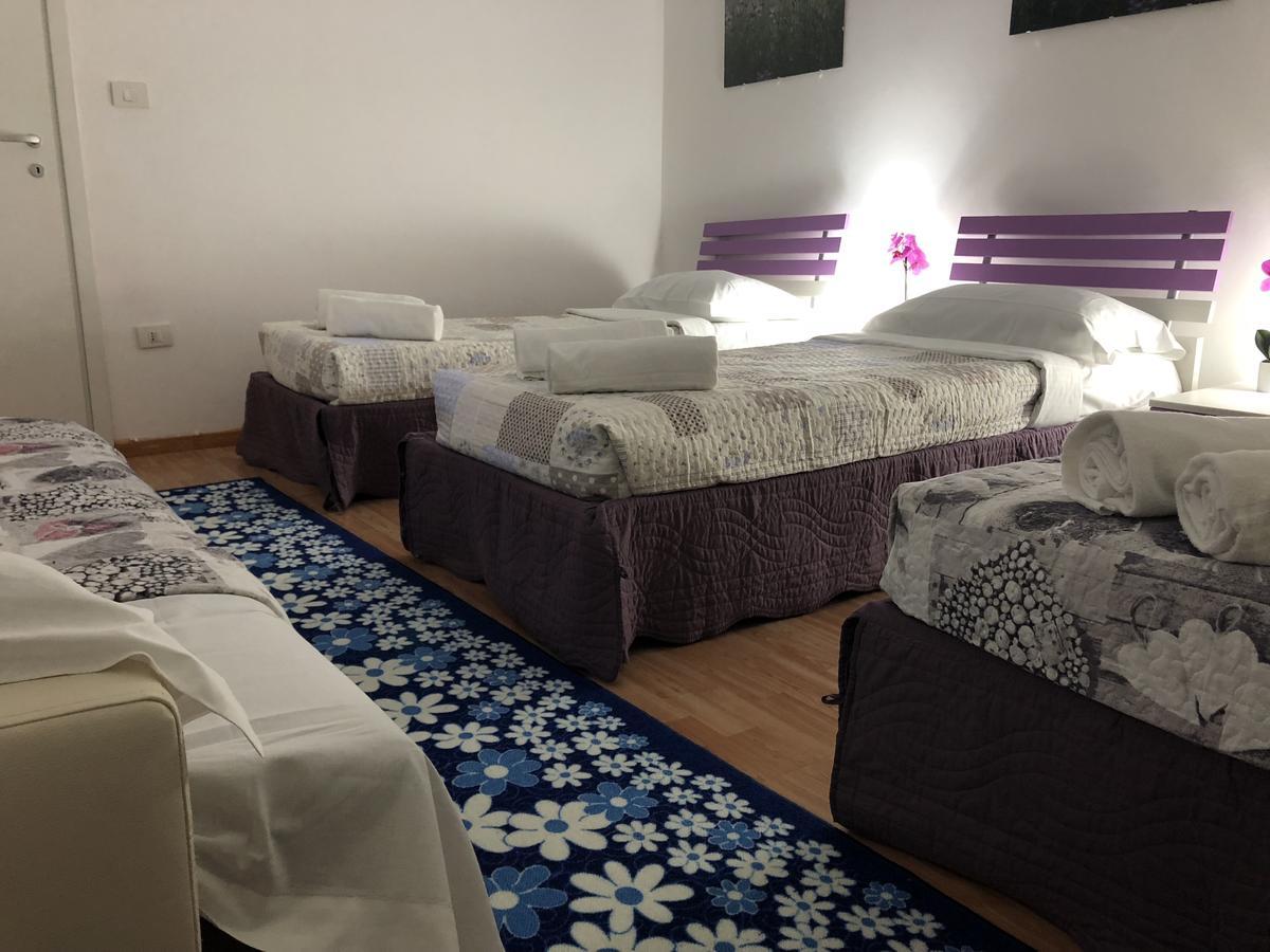 Three-Bedroom Apartment,662722884:JPEG