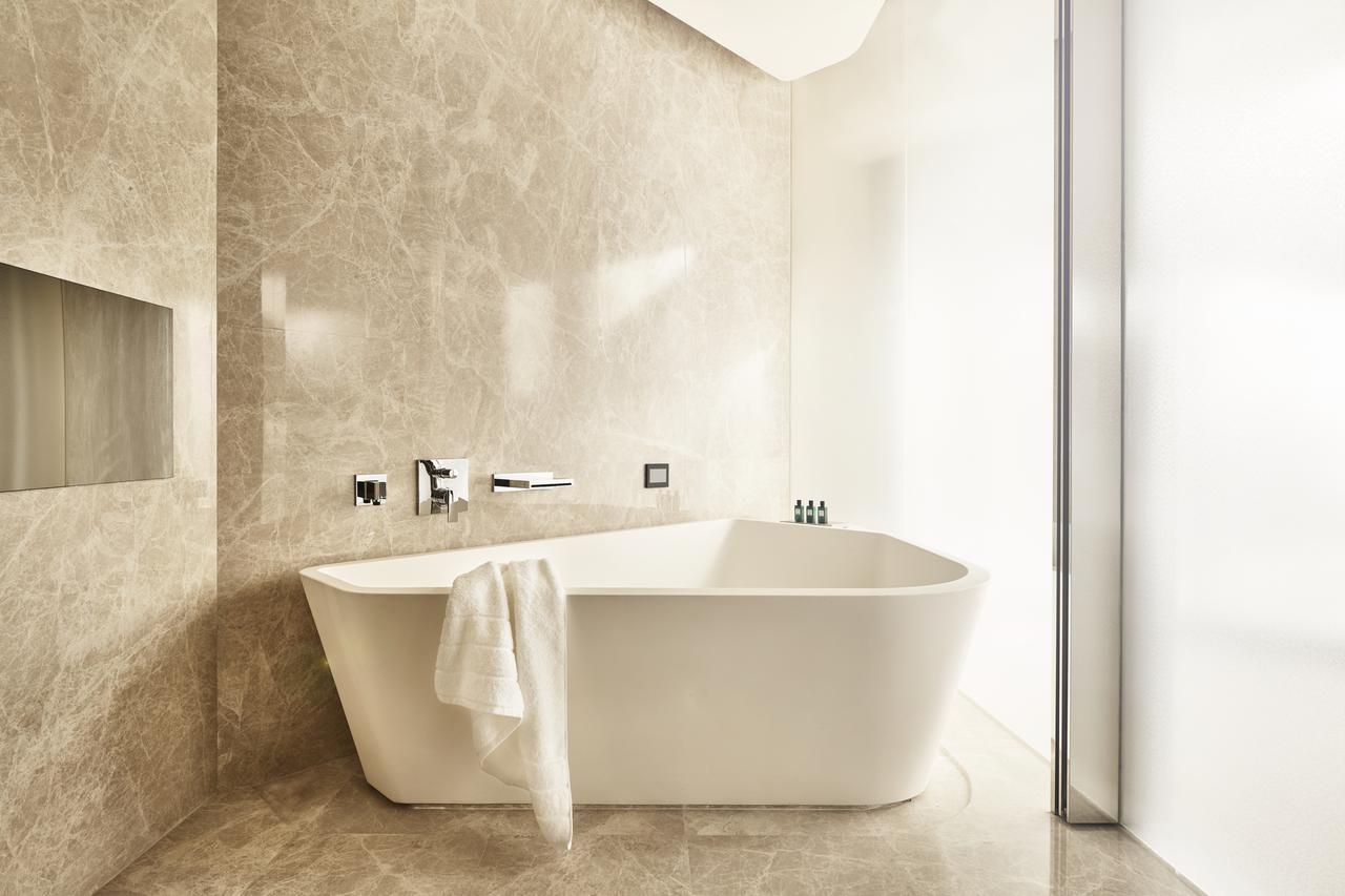 Morpheus Prestige Suite Club Lounge Access