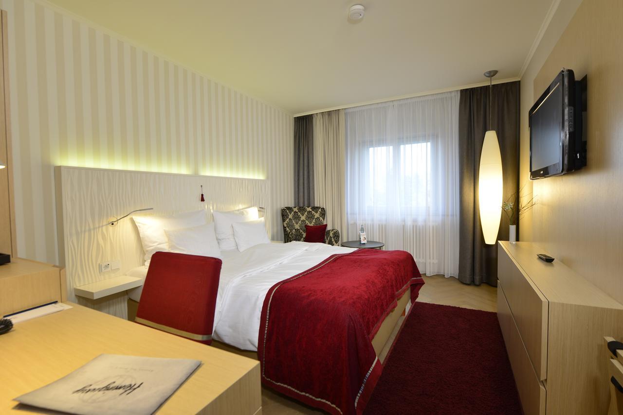 Queen Room