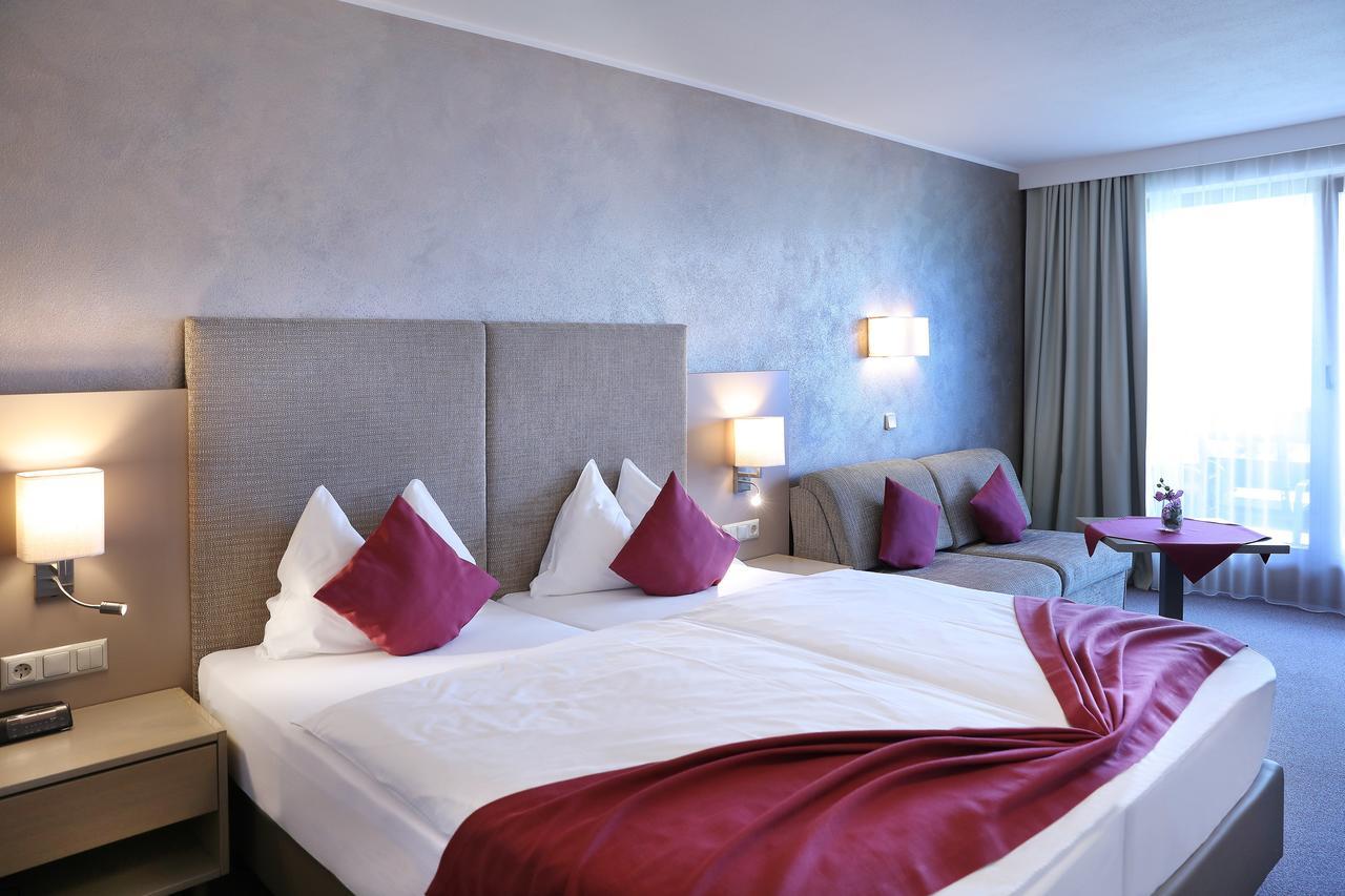 Comfort Zimmer mit Balkon