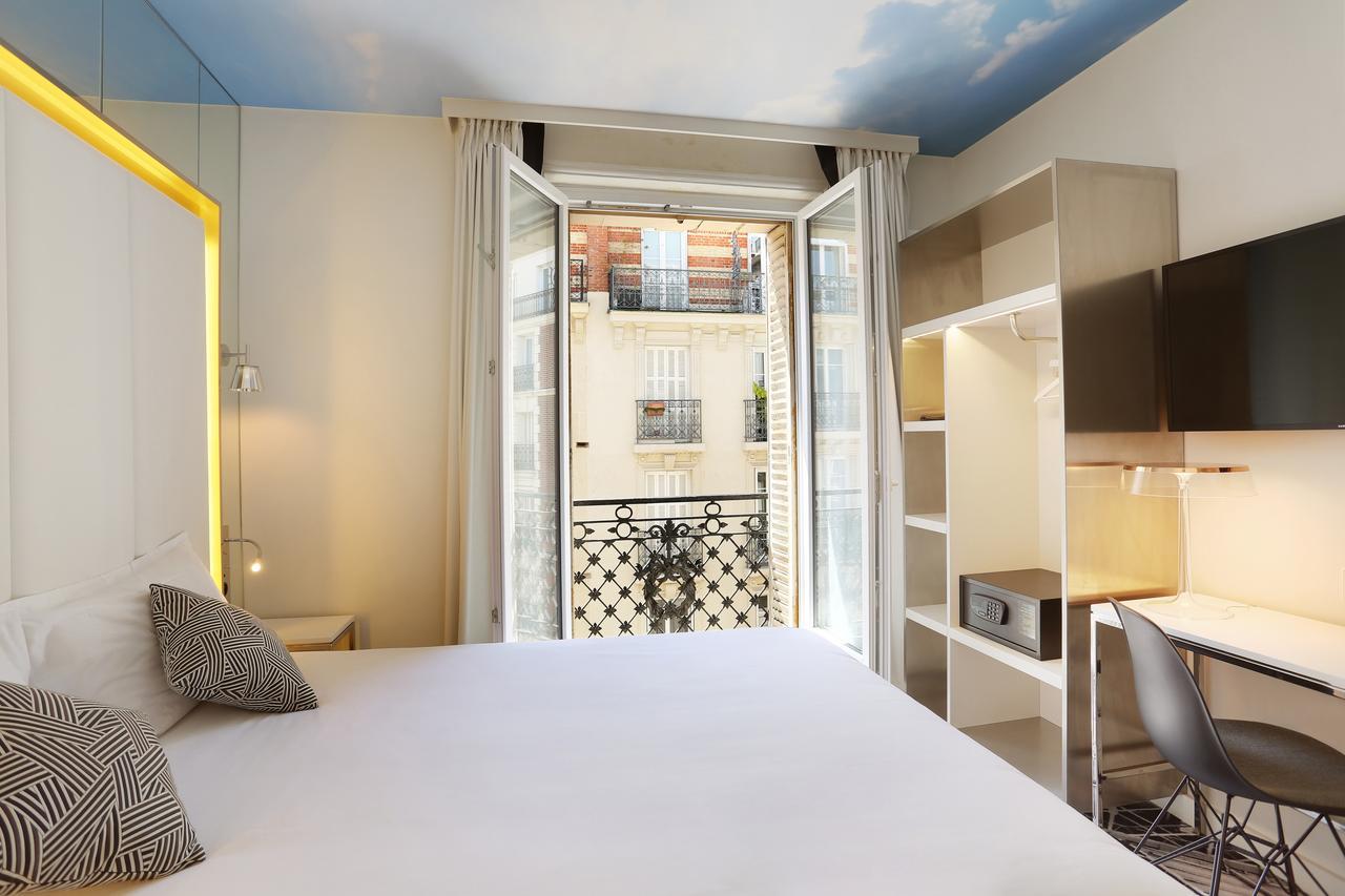 Quarto Duplo