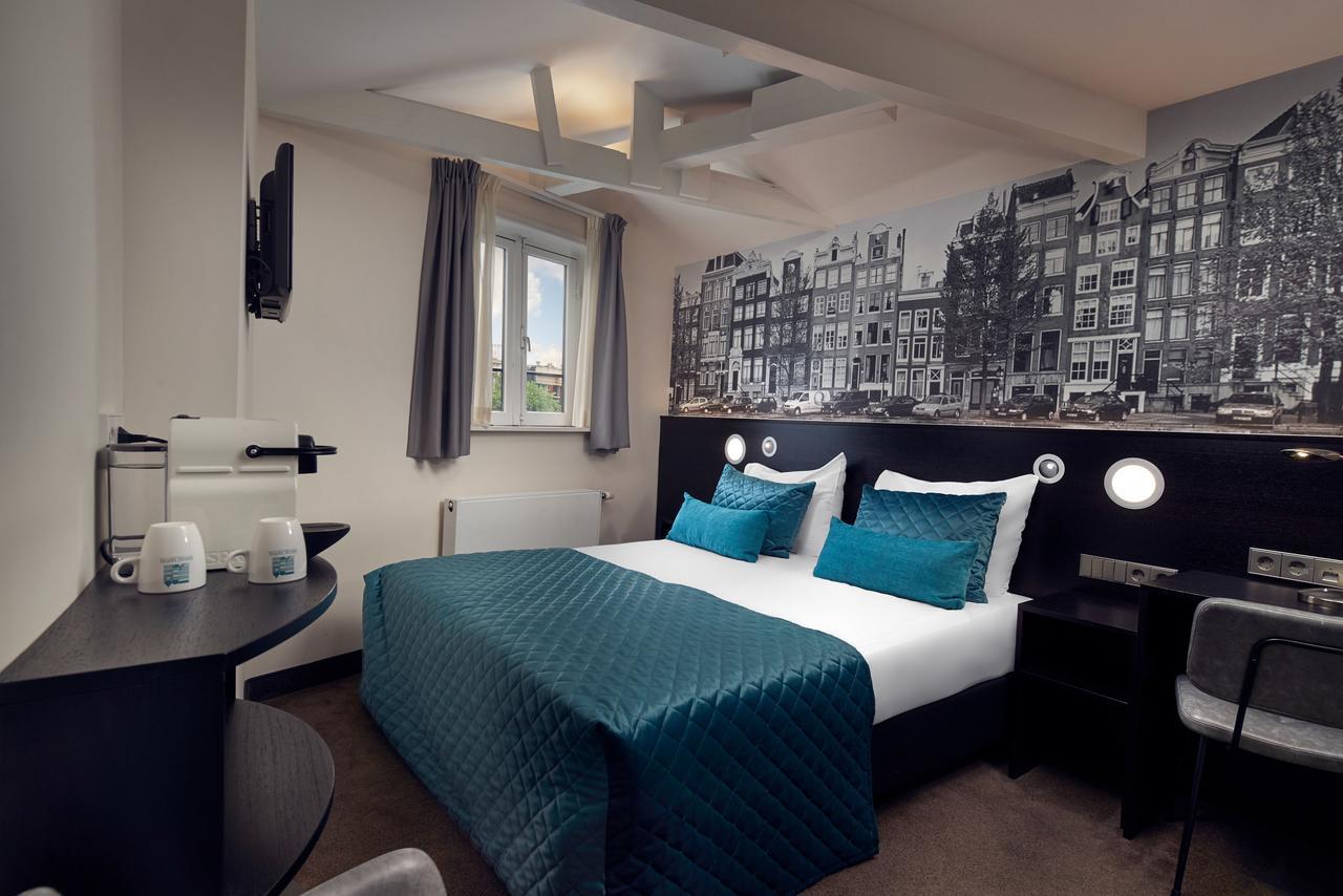 Twin Room Canal View