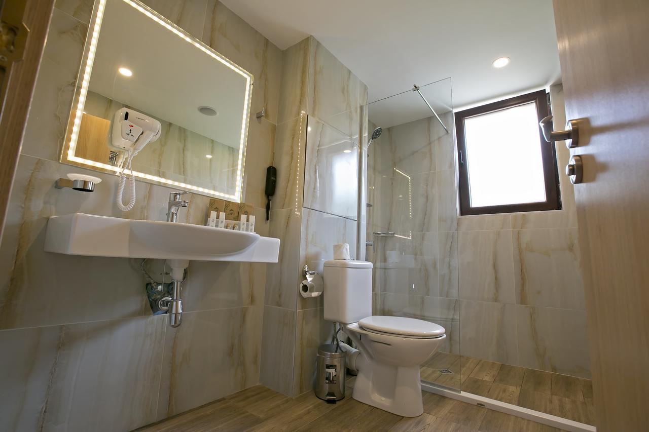 Deluxe Double Room Park View Balcony SPA Beach Access