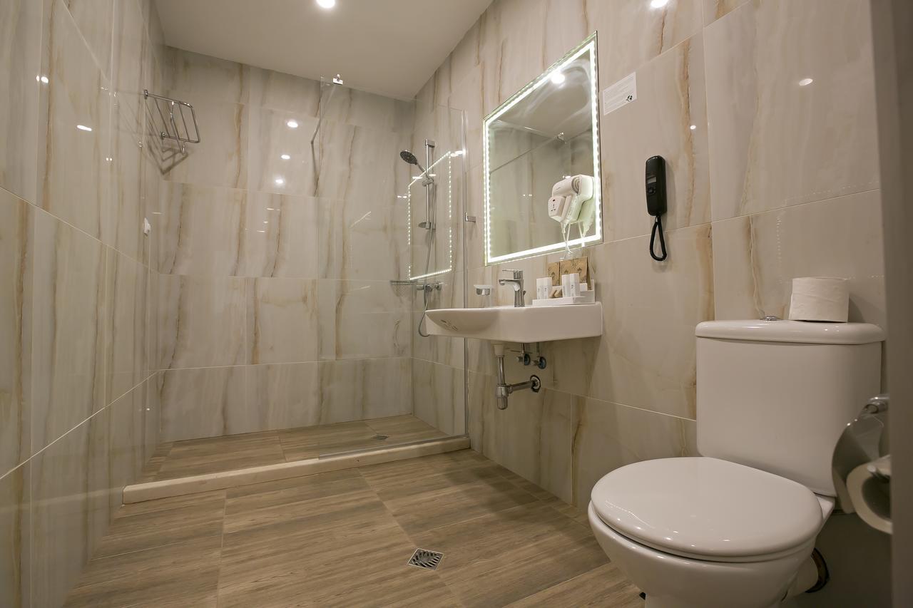 Deluxe Double Room Park View Balcony SPA Beach Access