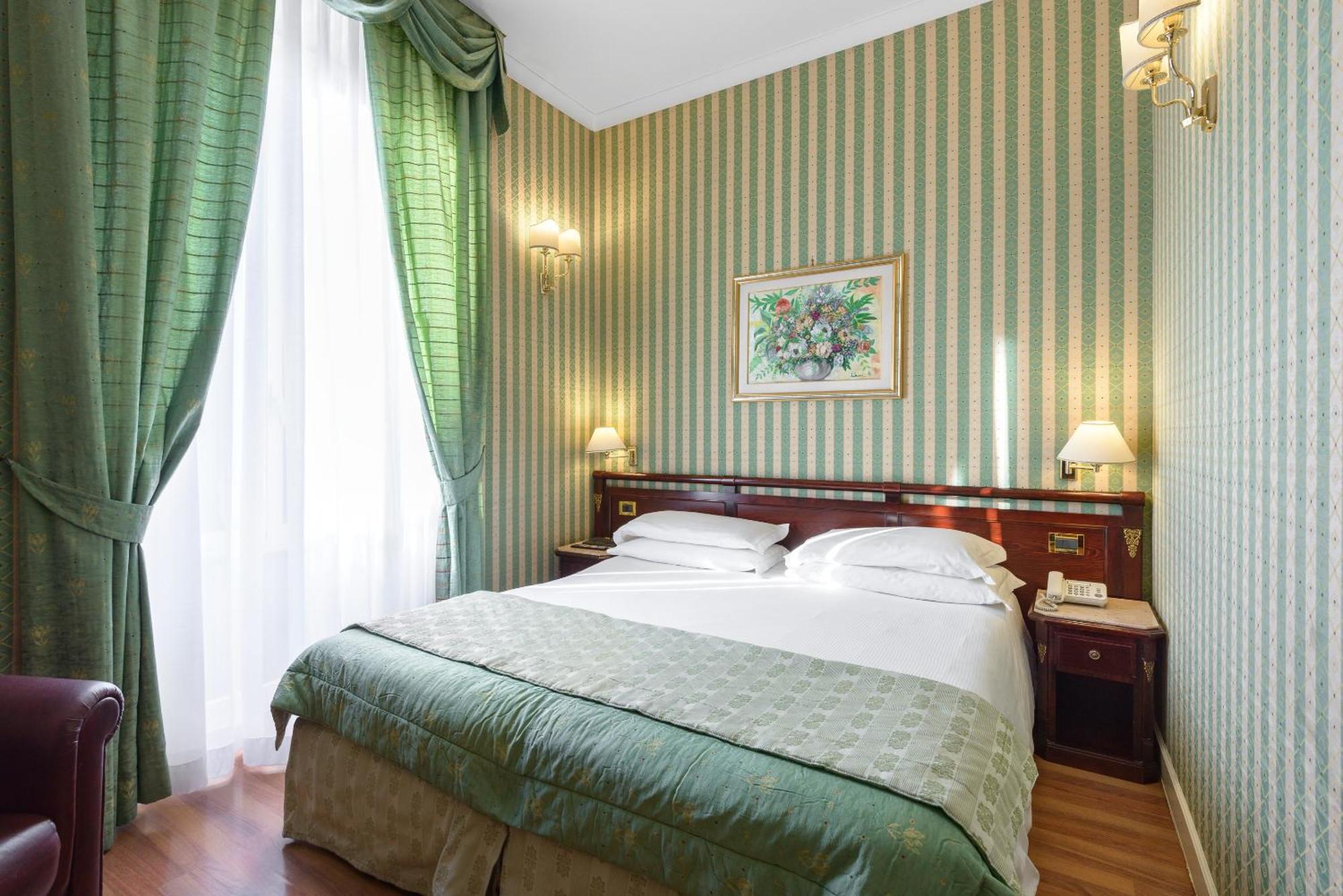 Classic Double or Twin Room,682100853:JPEG