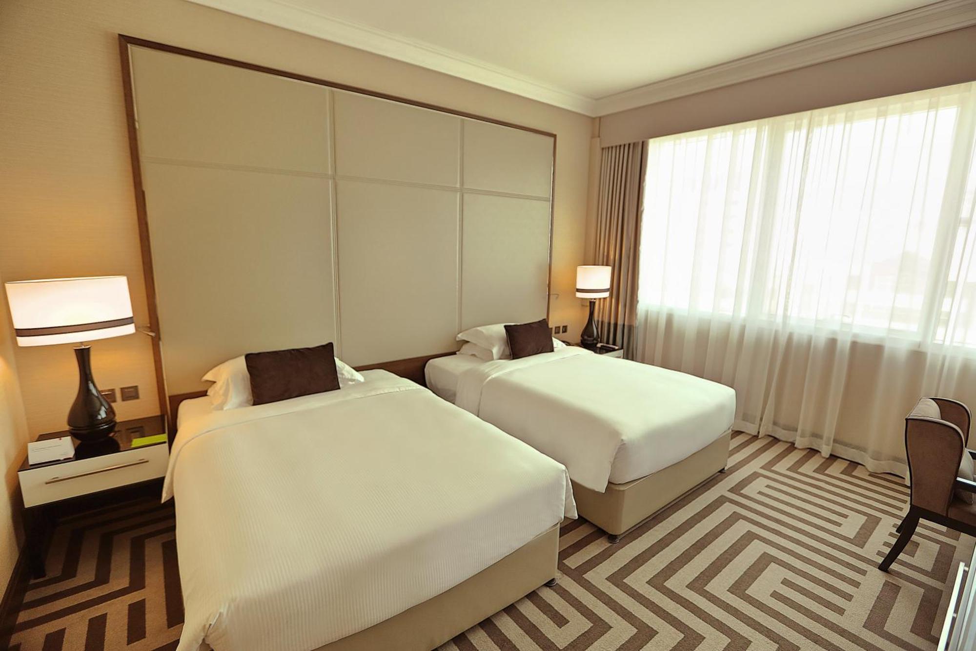 Guest Room Twin Beds