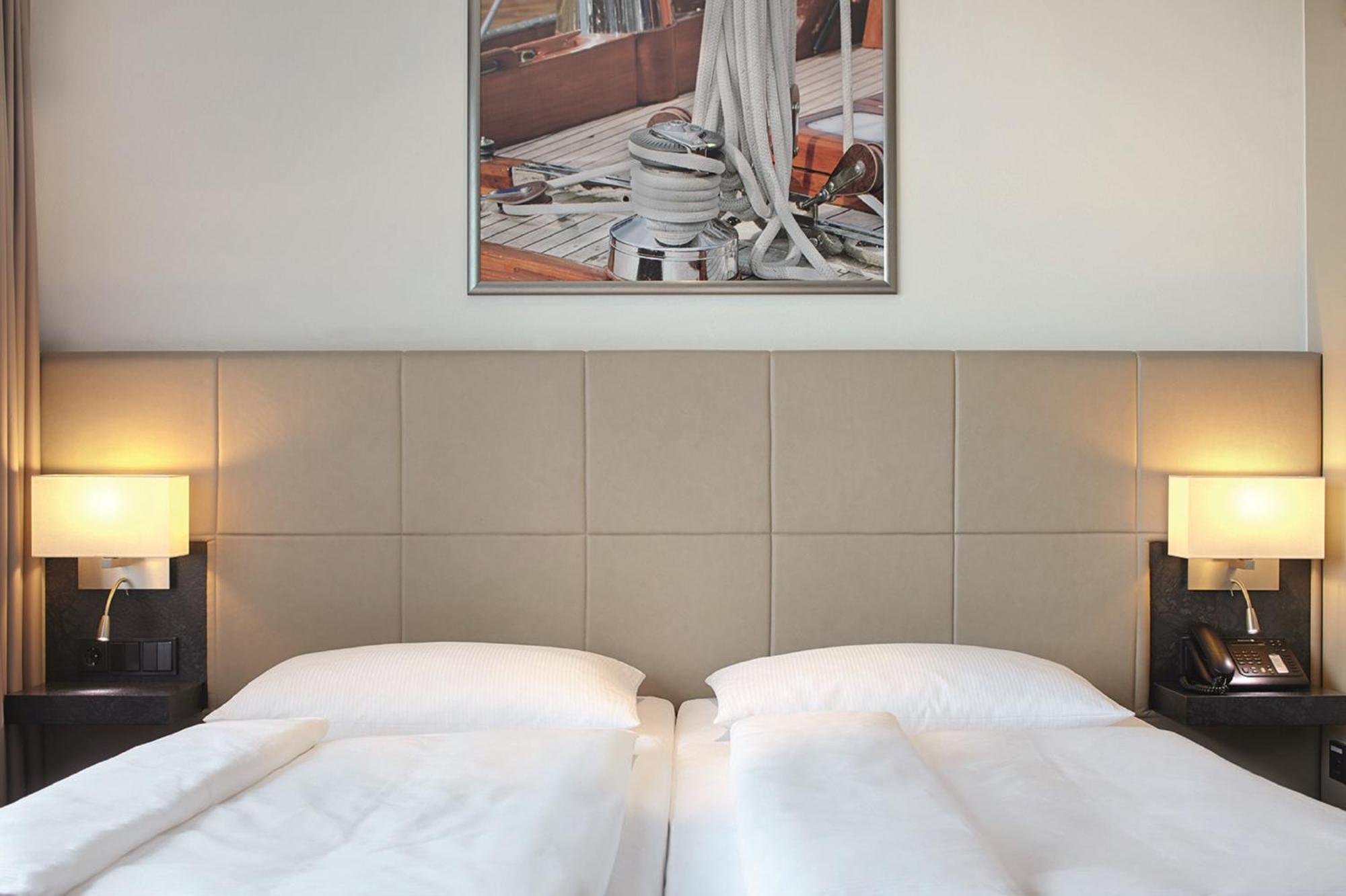 Captain Double Room
