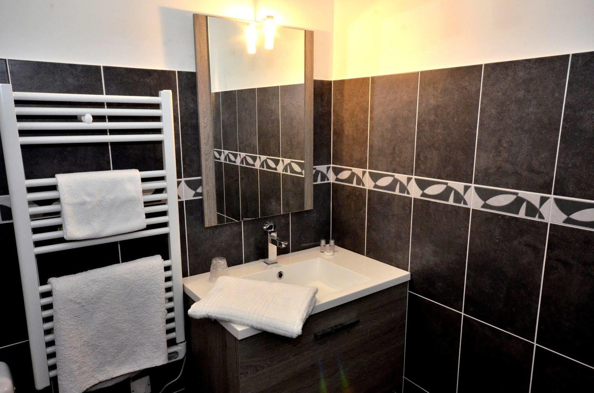 Chambre Double avec Salle de Bains Privative