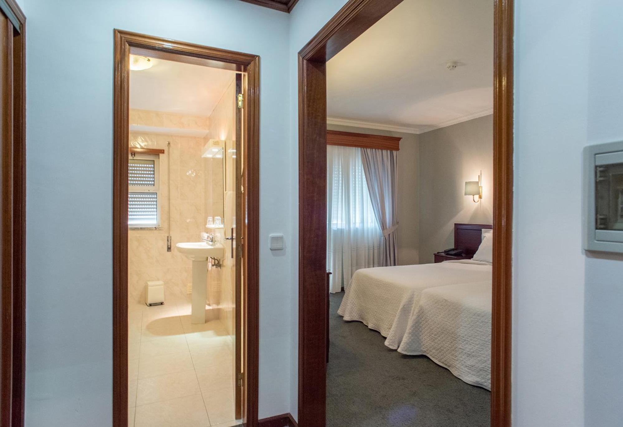 Double or Twin Room Garden View