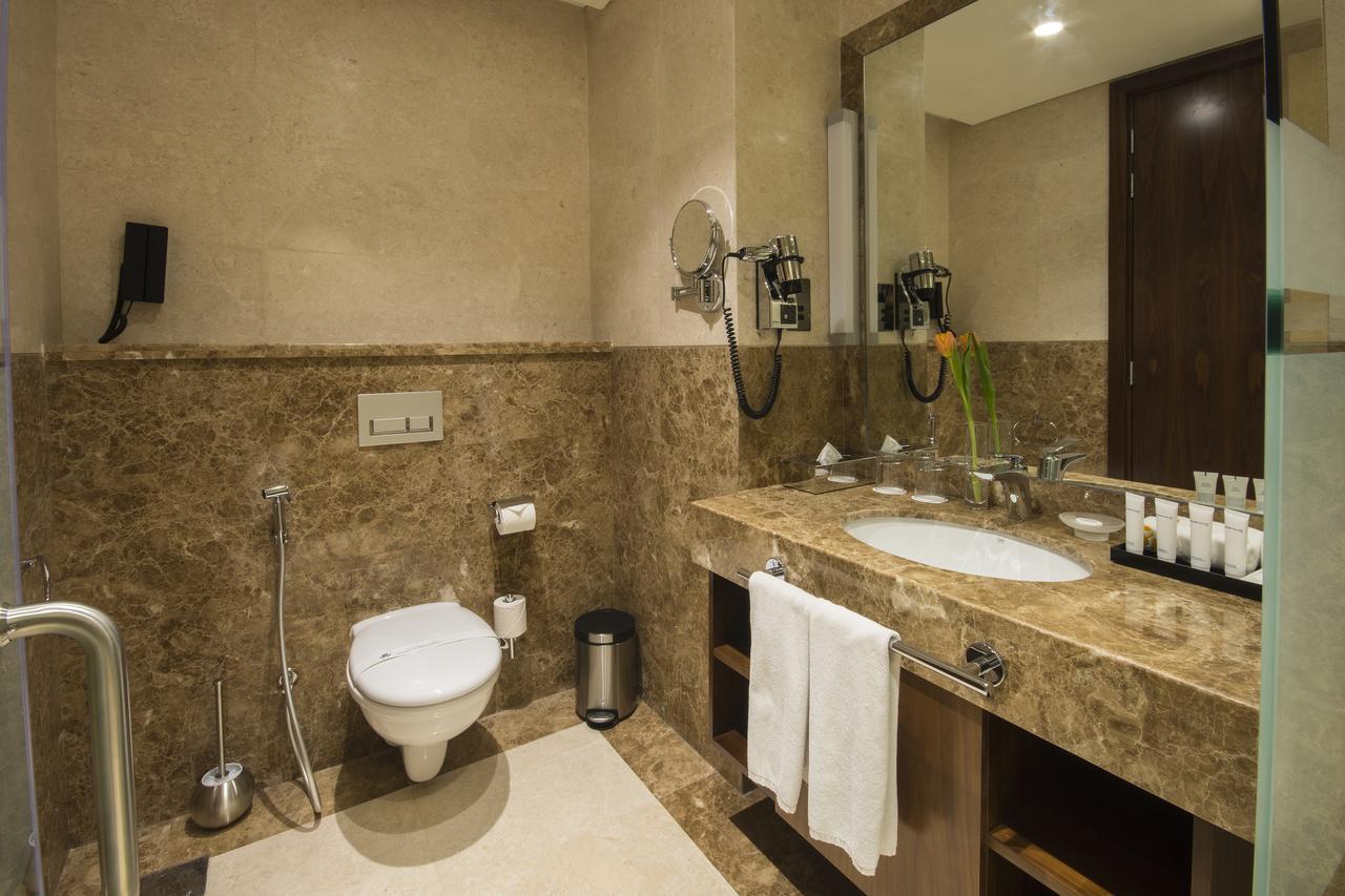 Standard Room transfers to the beach selected malls & on F&B & Spa