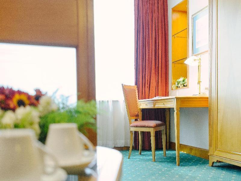 Superior Suite